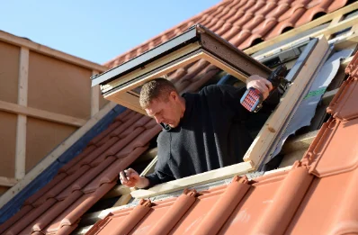Pose de fenêtres de toit Velux à Marsaz